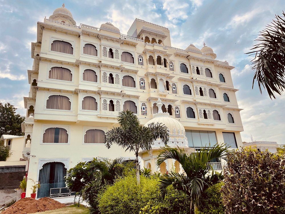 Mewar Palace Resort Udaipur